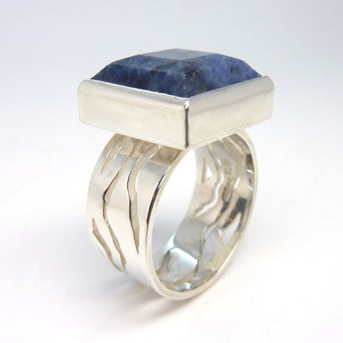 Blue quartz ring